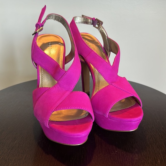 BCBG Paris Jaze Hot Pink/Magenta Heels - Picture 2 of 6